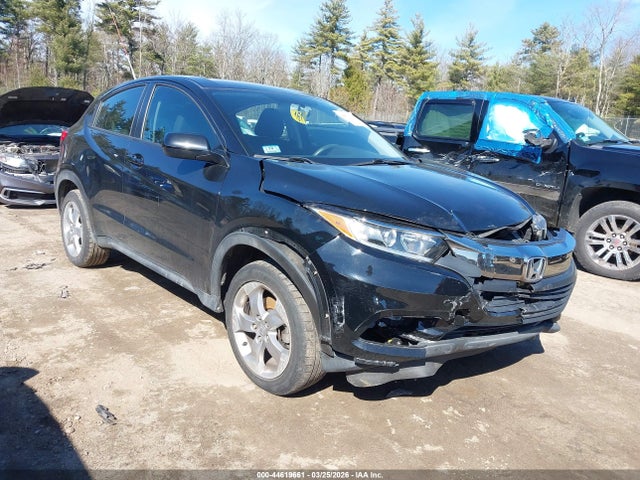 Salvage Honda HR-V Image