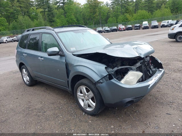 Salvage Subaru Forester Image