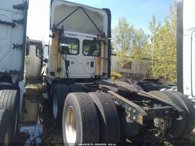 Freightliner Cascadia 125