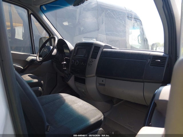 Freightliner Sprinter 2500