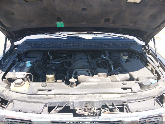 Nissan Titan Se