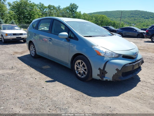 2016 Toyota Prius v