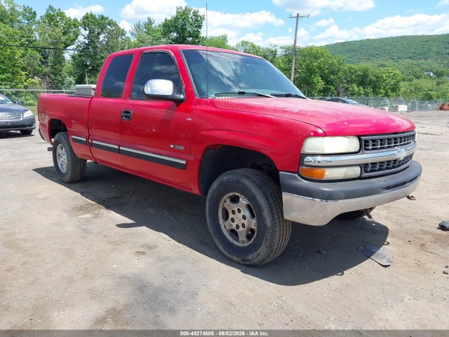 Salvage Chevrolet Silverado 1500 Image