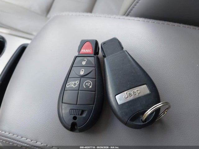 Jeep Grand Cherokee Laredo