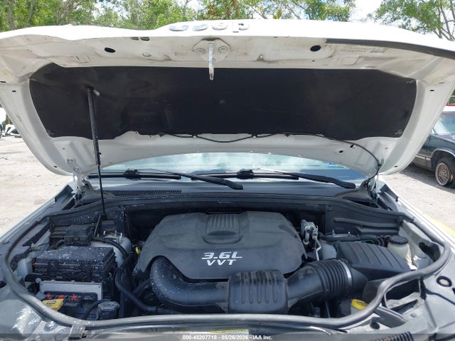Jeep Grand Cherokee Laredo