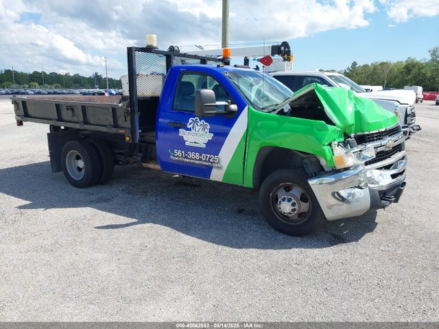 Salvage Chevrolet Silverado 3500 Image