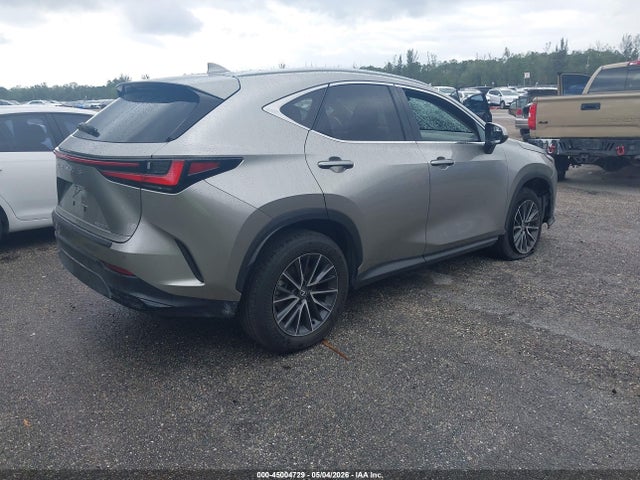 Lexus NX Premium