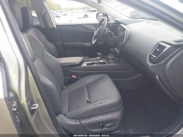 Lexus NX Premium