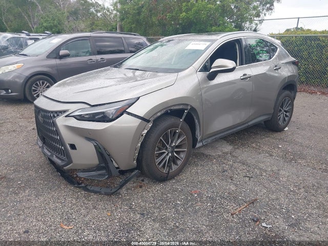 Lexus NX Premium