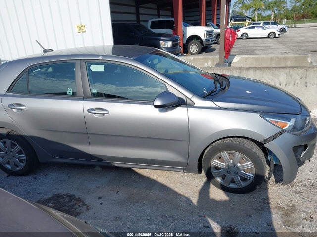 Kia Rio S