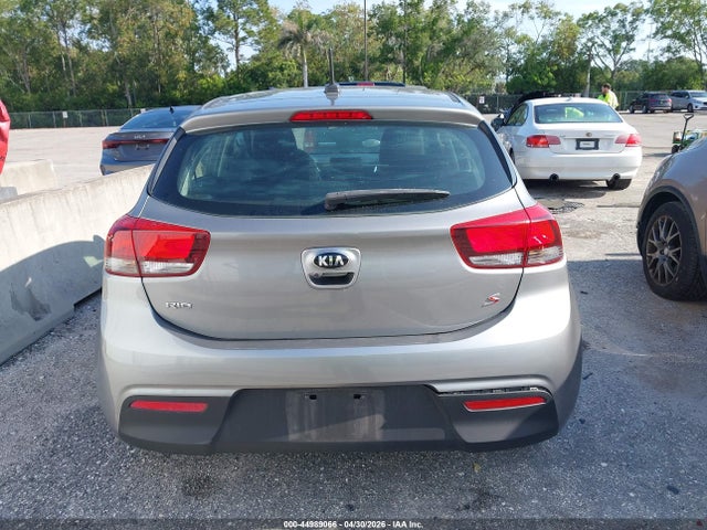 Kia Rio S