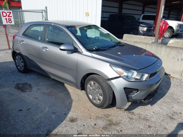Salvage Kia Rio Image