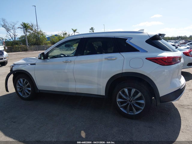INFINITI Qx Luxe