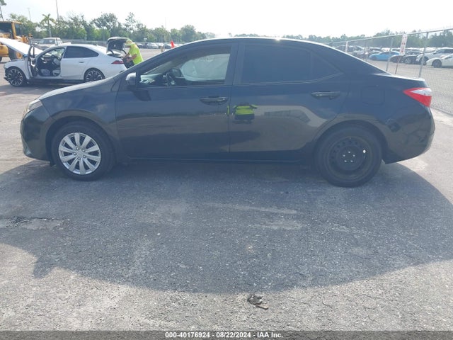 Toyota Corolla Le