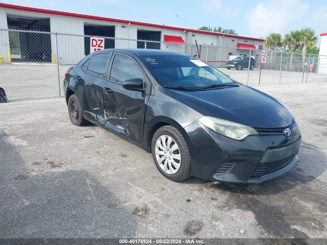 Salvage Toyota Corolla Image