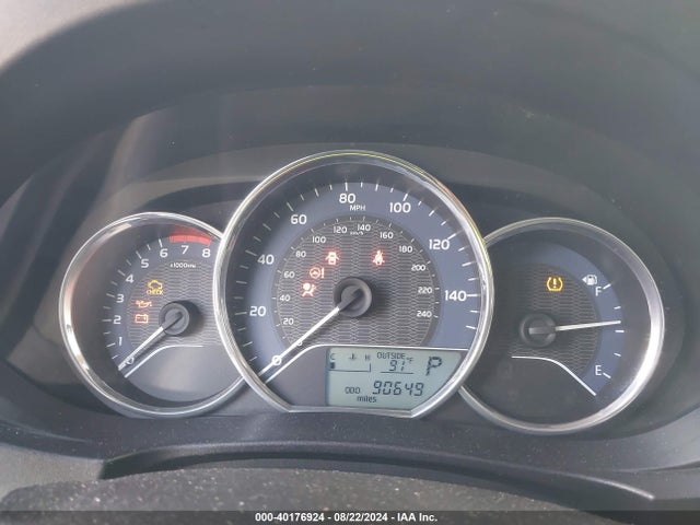 Toyota Corolla Le
