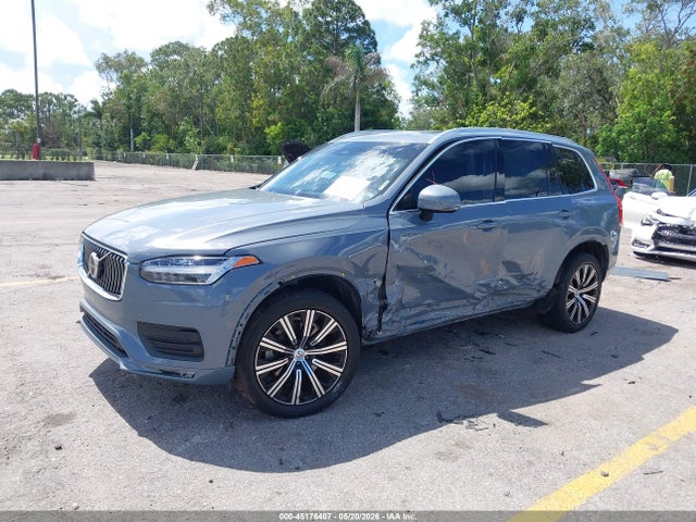 Volvo XC90 B5 Core