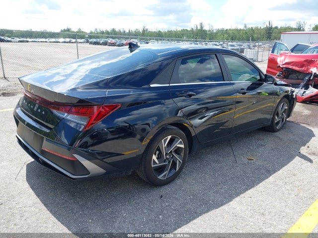 Hyundai ELANTRA Sel