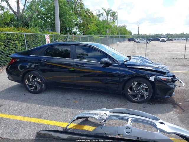 Hyundai ELANTRA Sel