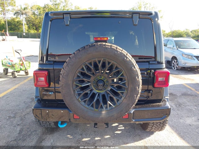 Jeep Wrangler Summit 4xe