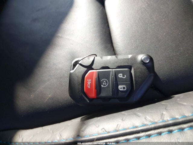 Jeep Wrangler Summit 4xe
