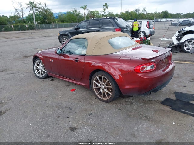 Mazda MX-5 Miata Grand Touring