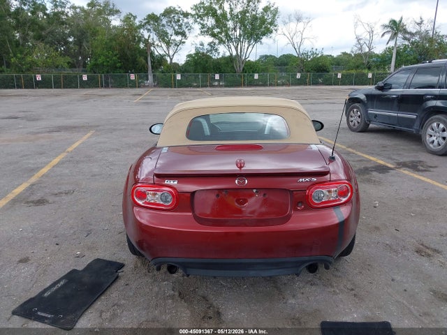 Mazda MX-5 Miata Grand Touring