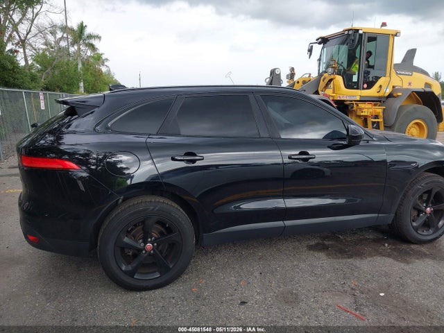 Jaguar F-PACE 25t Premium