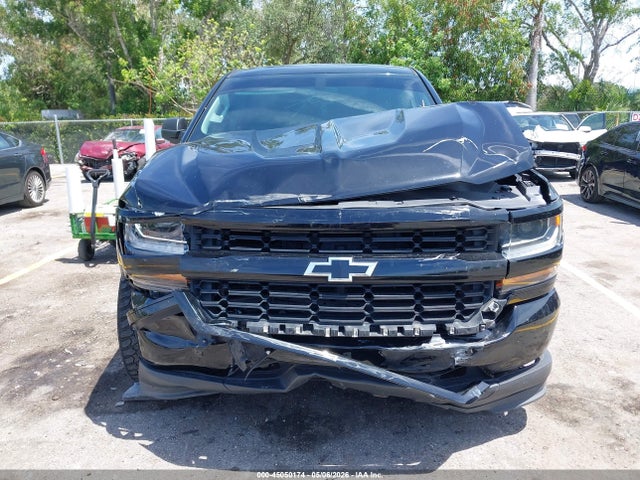 Chevrolet Silverado 1500 Custom