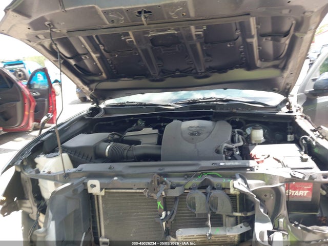Toyota Tacoma Sr5 V6
