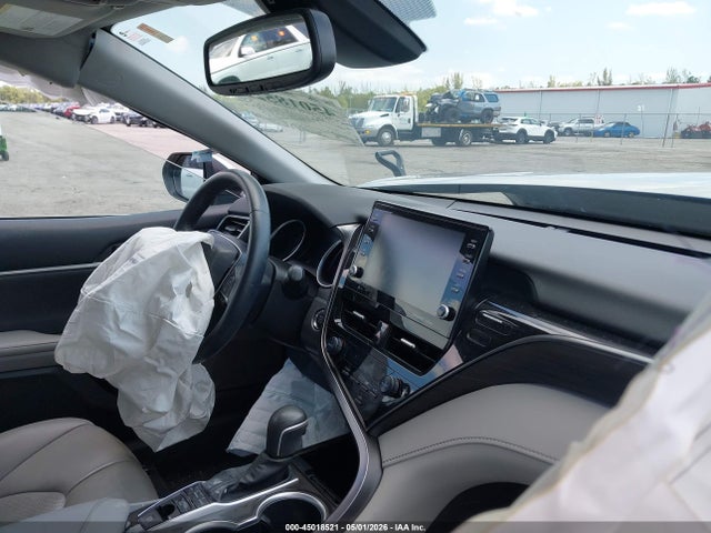Toyota Camry Xle