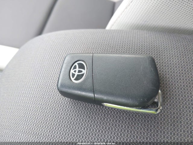 Toyota Corolla Hybrid Le