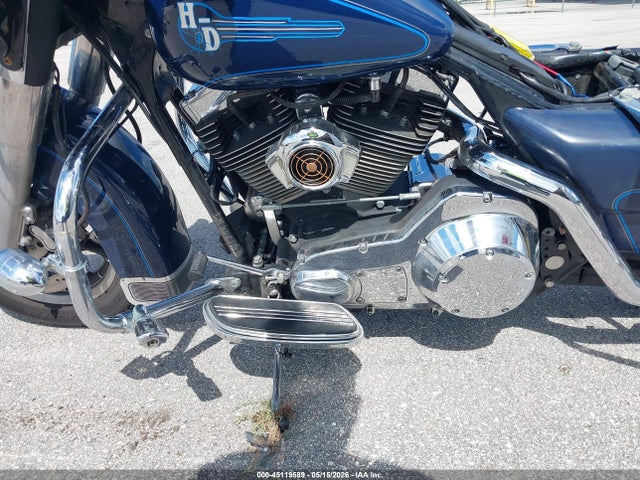Harley-Davidson Flhtcui Shrine