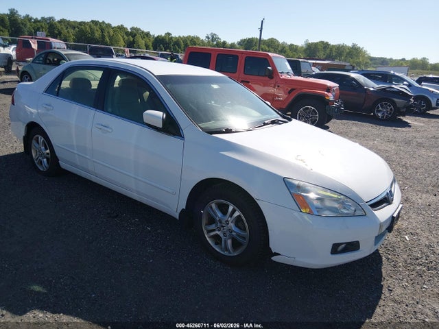 Salvage Honda Accord Image