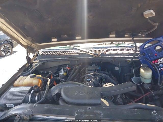 Cadillac Escalade Standard