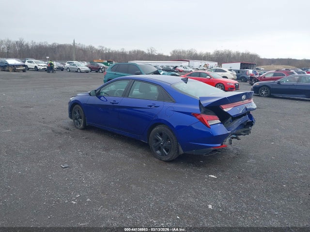 Hyundai ELANTRA Blue