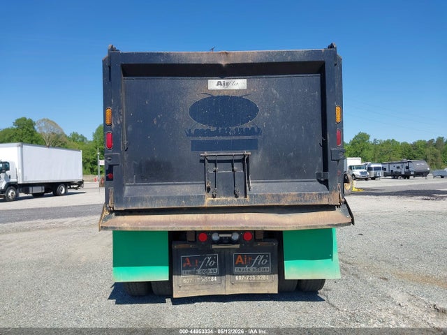 Kenworth W990