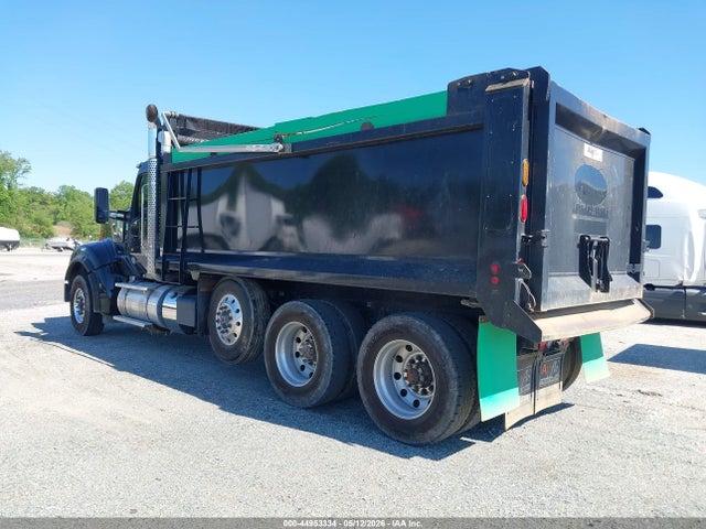 Kenworth W990