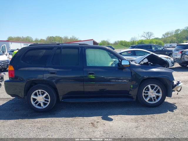 GMC Envoy Denali