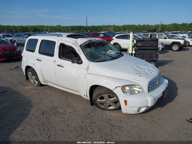Salvage Chevrolet HHR Image