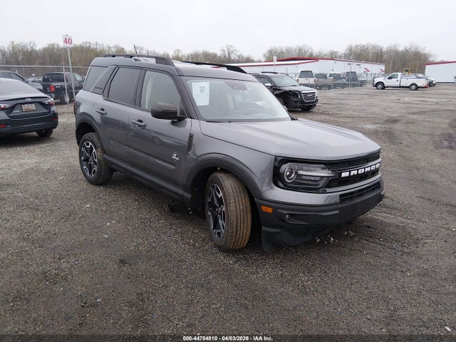 Salvage Ford Bronco Image