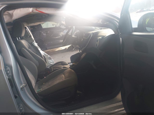 Chevrolet Sonic Ls Manual
