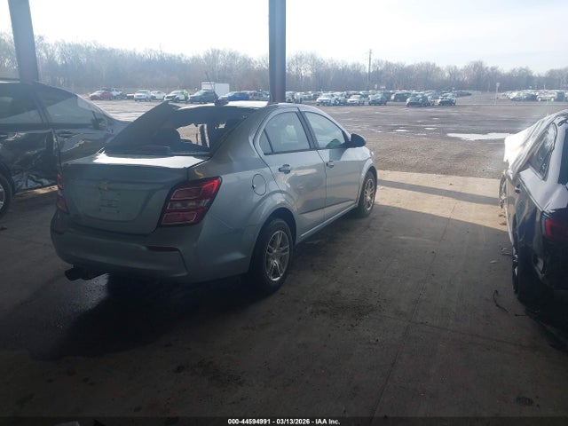 Chevrolet Sonic Ls Manual