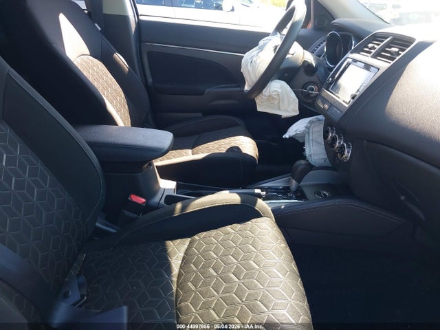 Mitsubishi Outlander 2.0 Es Awc