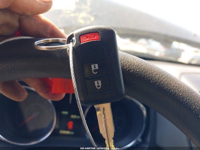 Mitsubishi Outlander 2.0 Es Awc