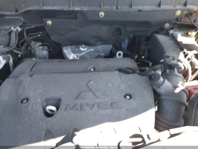 Mitsubishi Outlander 2.0 Es Awc