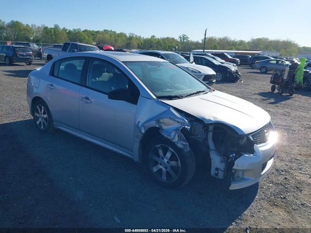 Salvage Nissan Sentra Image