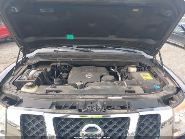 Nissan Armada Platinum