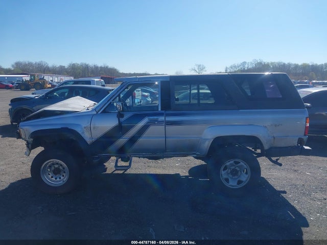 Toyota 4Runner Rn60