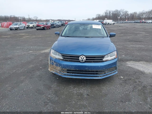 Volkswagen Jetta 1.4t S